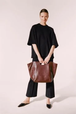 MAR TOTE | RAISIN -fashion 000002270029 edit 1 WEB