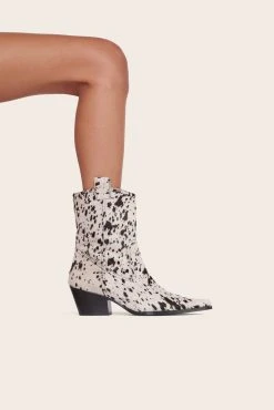 JUNE BOOT | BLACK WHITE HAIRCALF -fashion 468 1313 BWHC 00175 web