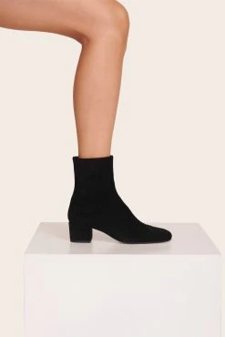 AIMEE SHORT BOOT | BLACK SUEDE -fashion Aimee Short Boot Black 004 web