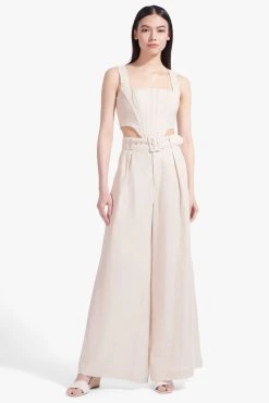 BILLIE ESPADRILLE WEDGE | NATURAL CREAM 12 BILLIE ESPADRILLE WEDGE | NATURAL CREAM -fashion Alice Top Eris Pant Natural White 00017 web 3dbe5130 20f1 4484 9dd8 6a1f5726502b