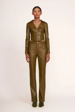 WALLY ANKLE BOOT | OLIVE SUEDE 14 WALLY ANKLE BOOT | OLIVE SUEDE -fashion Brushes Top Avocado Chisel Pant Avocado 082 edit web 8e78c7f5 d424 44c7 b6ec 8e98d8d455e7