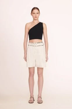 ERIS SHORT | NATURAL BLACK