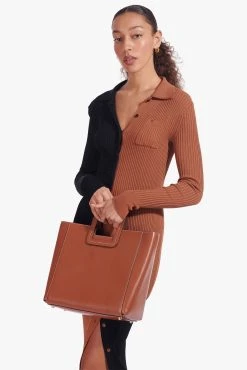 SHIRLEY LEATHER BAG | SADDLE -fashion Milton Top Tan Black Elms Skirt Tan Black 02605 web