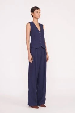 BRETT VEST | NAVY -fashion Pre Fall 021 00611 web