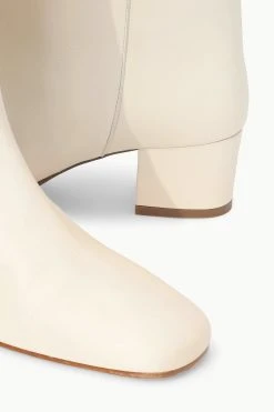 NANCY BOOT | CREAM -fashion STAUD NANCY BOOT CREAM FALL 22 ECOM 5
