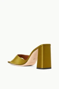 SLOANE HEEL | OLIVE SATIN -fashion STAUD SLOANE HEEL OLIVESATIN SPRING 23 ECOM 3 1
