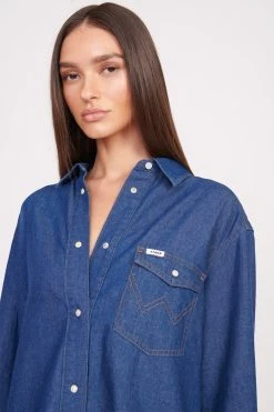 STAUD + WRANGLER THE OVERSIZED WESTERN | DARK RINSE 17 STAUD + WRANGLER THE OVERSIZED WESTERN | DARK RINSE -fashion Wrangler 1116 web