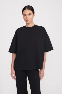 CAPSULE TOP | BLACK