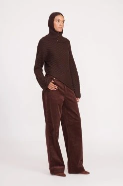 KNIT BALACLAVA | DARK CHOCOLATE -fashion fall 23 1765 web