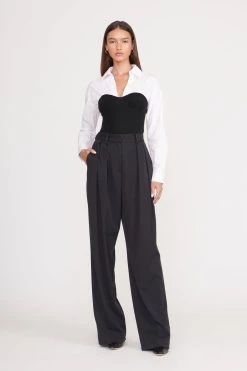 HAZEL TOP | BLACK WHITE -fashion hazel top black white 3 d9187b85 5e58 468e 8658 4f85f4eeac3b