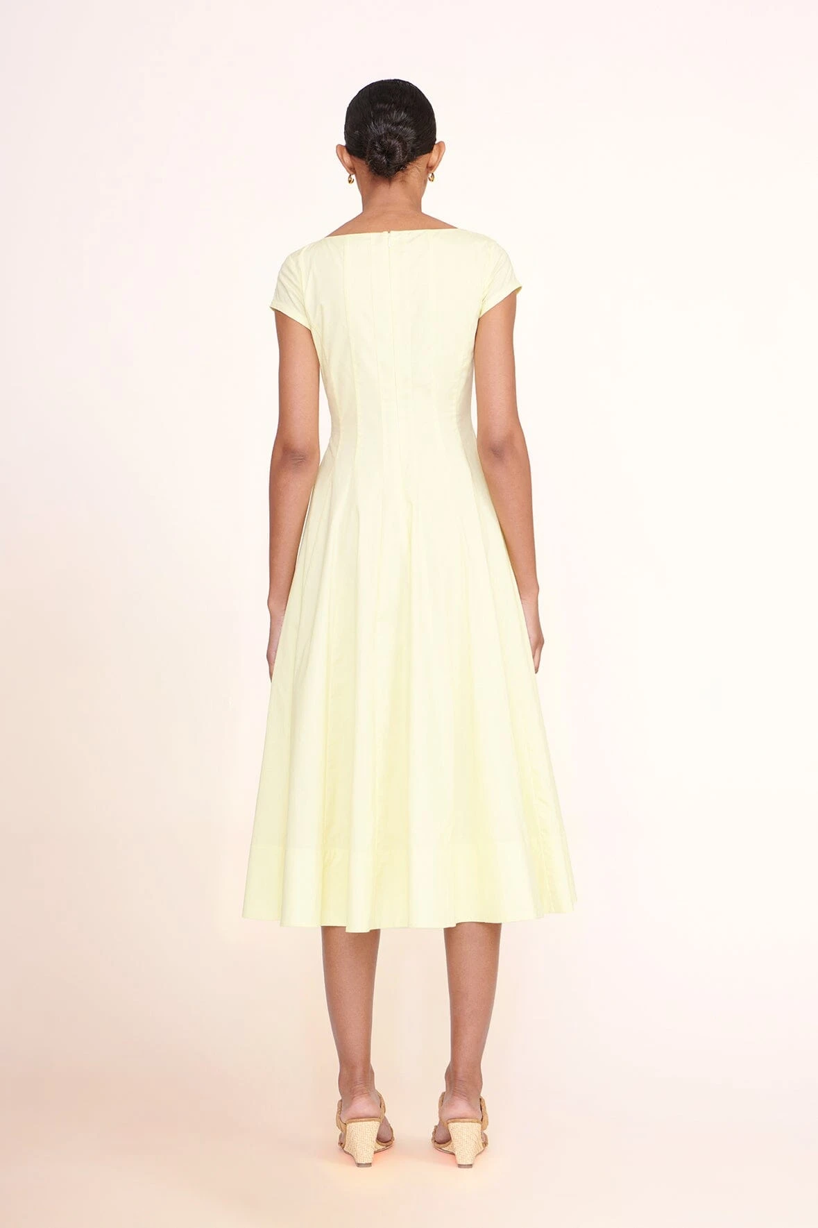 SHORT SLEEVE WELLS DRESS | SUNRAY 5 SHORT SLEEVE WELLS DRESS | SUNRAY - Image 3